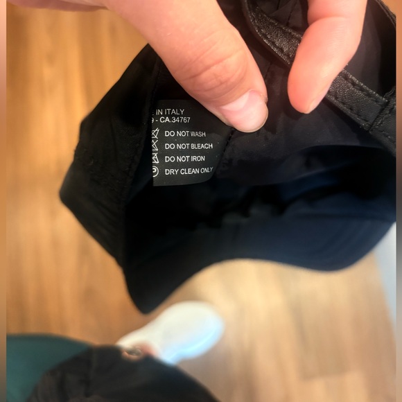 PRADA Black Baseball Hat 🧢 - Picture 7 of 12